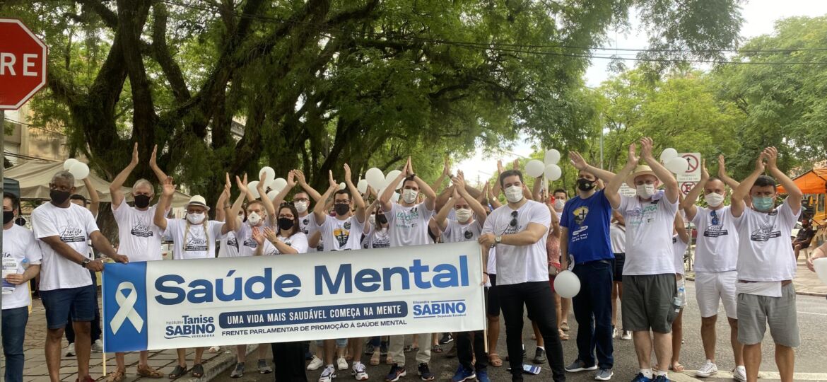 BB2D3DD6-9B3A-4F12-AD1D-A818AE1C47E6