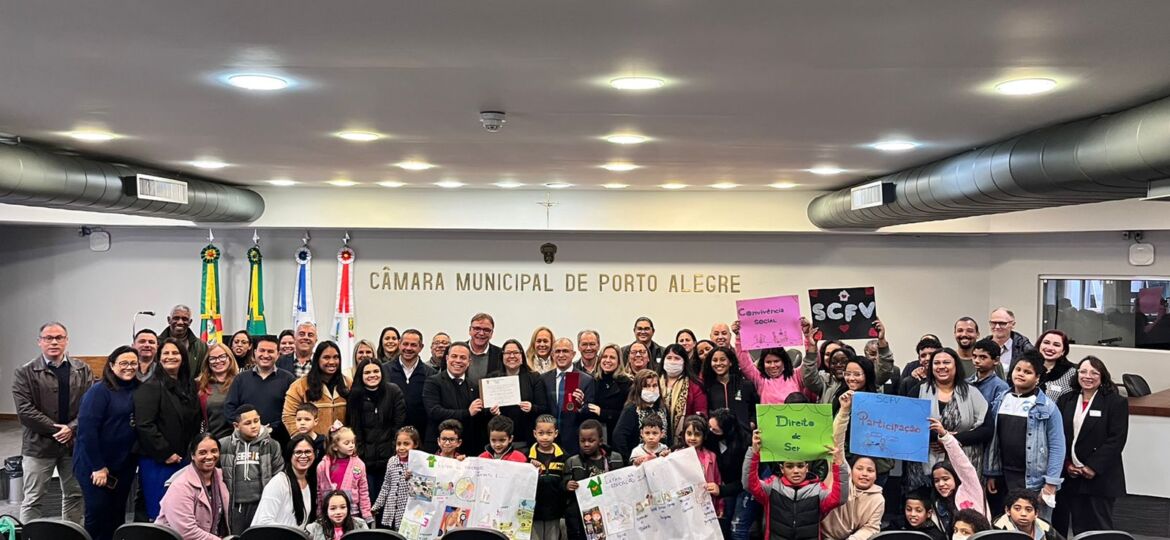 C47359F1-1765-4F96-BFEE-9513D1F9123C