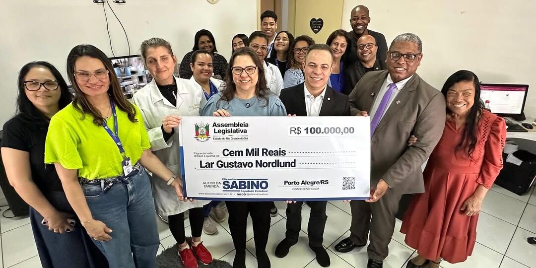 Um investimento na dignidade e no cuidado!Hoje entregamos a emenda parlamentar de R$ 100.000,00,